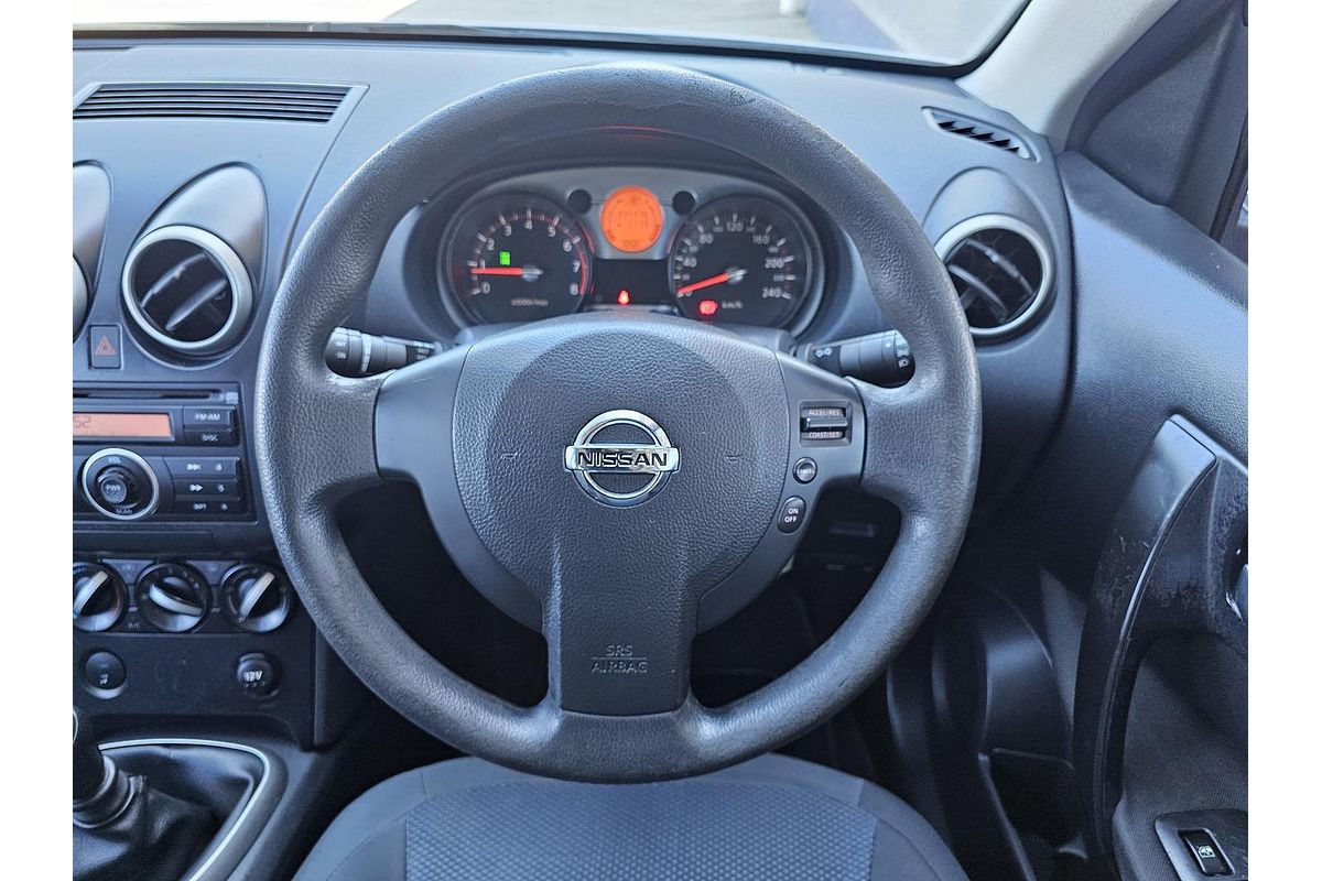 2010 Nissan Dualis ST J10