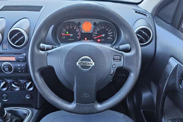 2010 Nissan Dualis ST J10