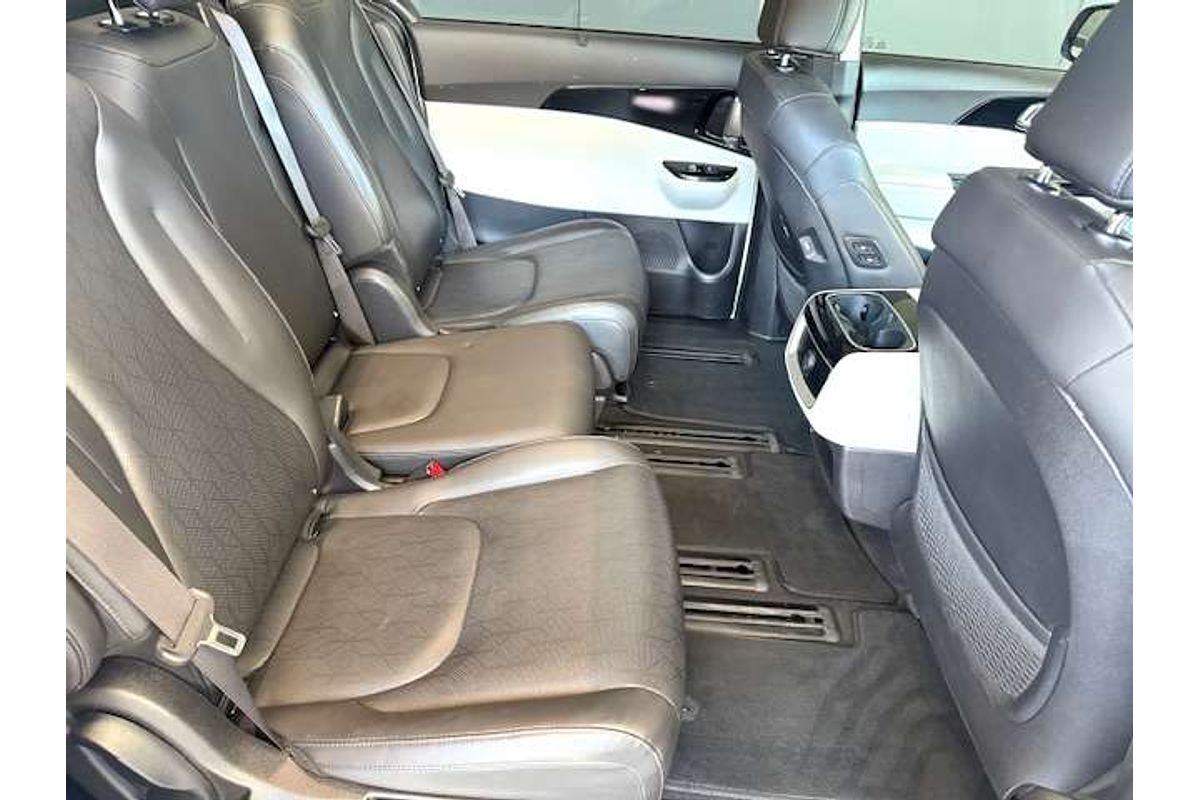2022 Kia Carnival PLATINUM KA4 MY22