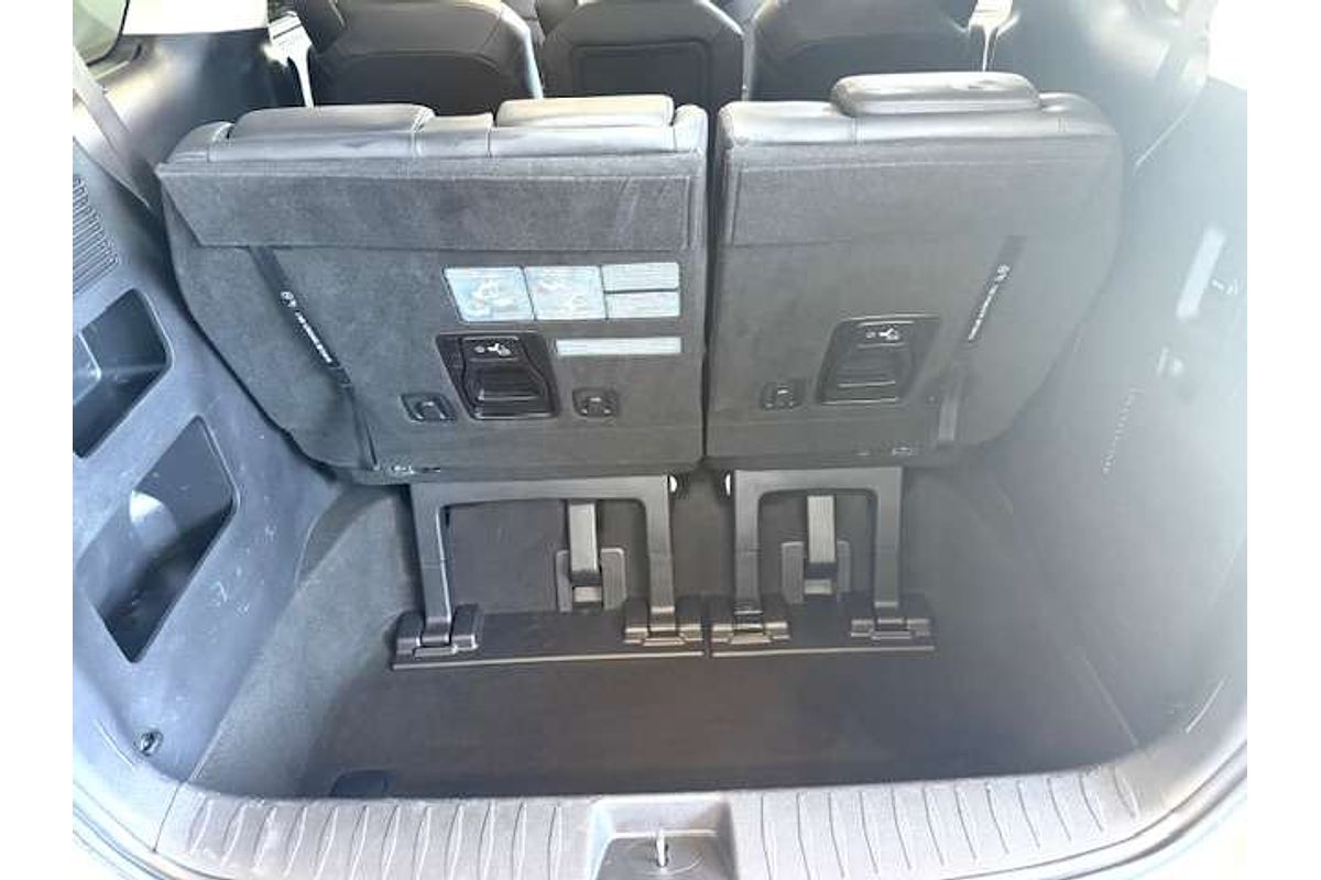 2022 Kia Carnival PLATINUM KA4 MY22