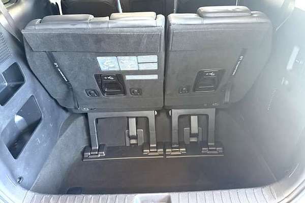 2022 Kia Carnival PLATINUM KA4 MY22