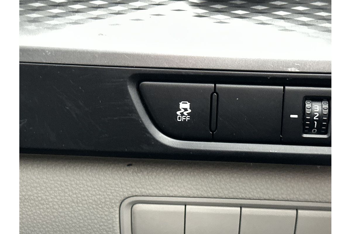 2023 Kia Carnival S KA4