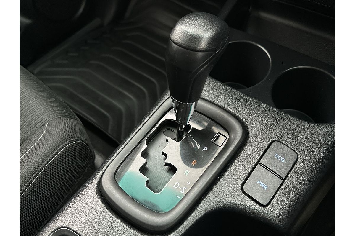 2023 Toyota Hilux SR GUN126R
