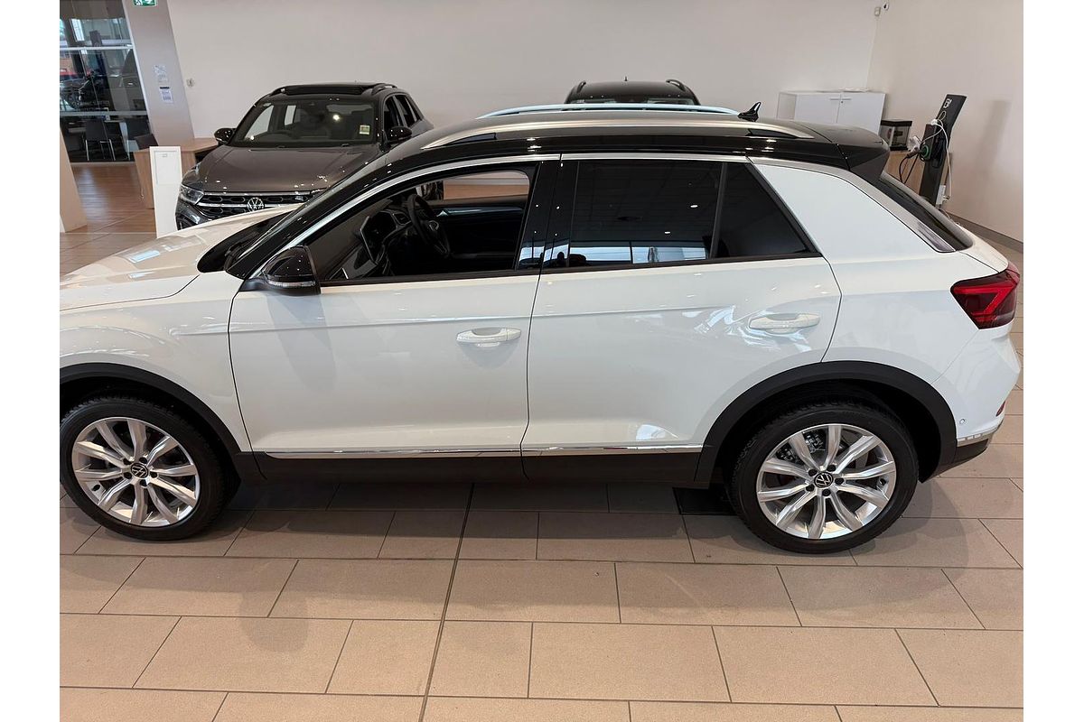 2025 Volkswagen T-Roc 110TSI Style D11