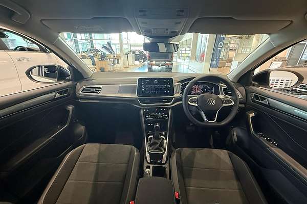 2025 Volkswagen T-Roc 110TSI Style D11