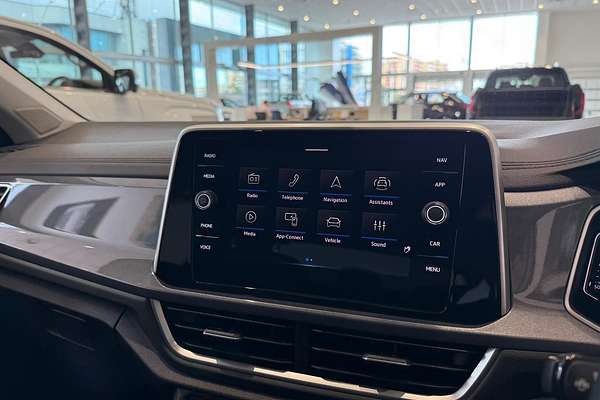 2025 Volkswagen T-Roc 110TSI Style D11