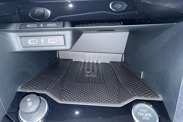 2025 Volkswagen T-Roc 110TSI Style D11