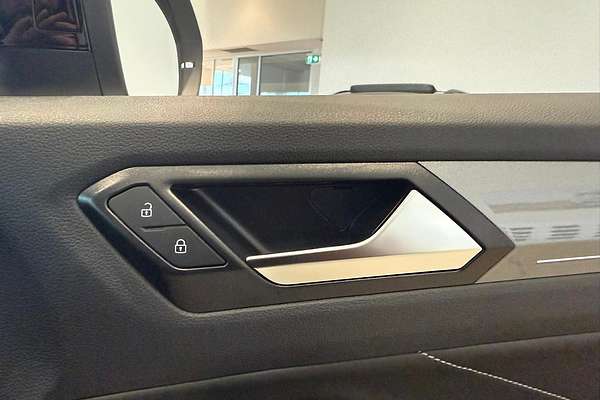 2025 Volkswagen T-Roc 110TSI Style D11