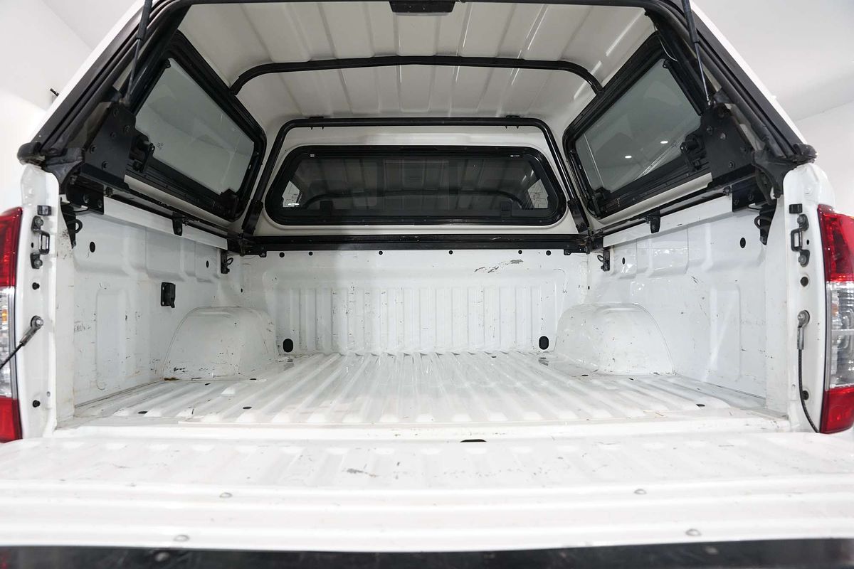 2016 Nissan Navara RX D23 4X4
