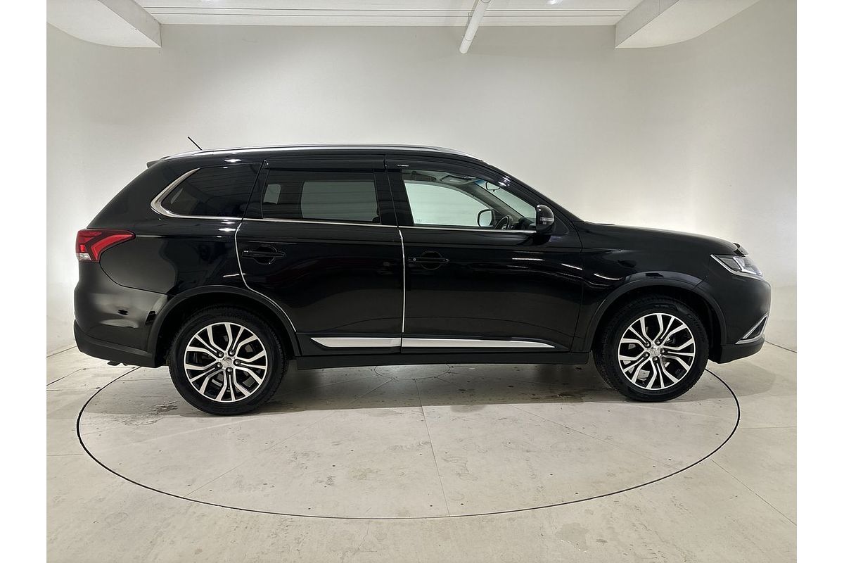 2016 Mitsubishi Outlander LS ZK