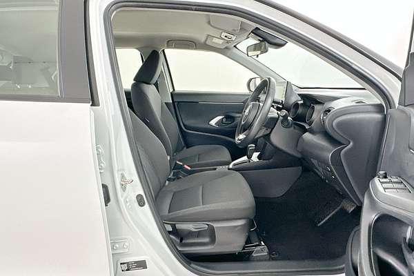 2023 Toyota Yaris Cross GX