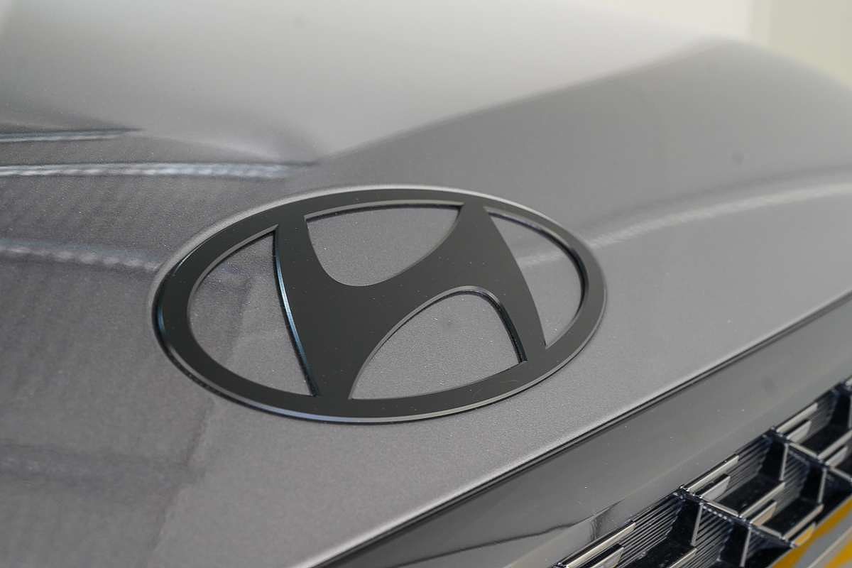 2025 Hyundai Santa Fe Hybrid Calligraphy MX5.V1