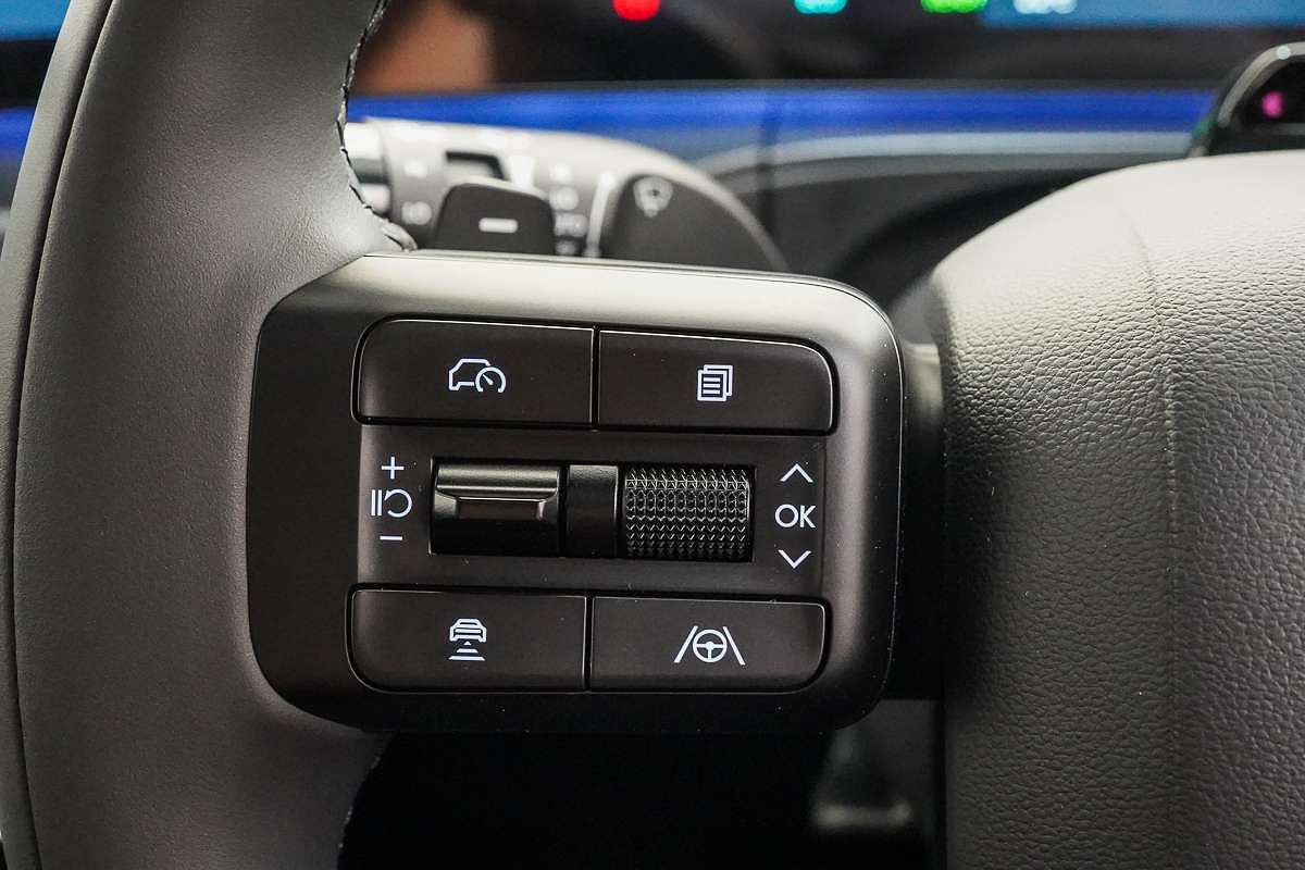 2025 Hyundai Santa Fe Hybrid Calligraphy MX5.V1