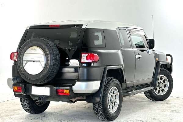 2013 Toyota FJ Cruiser GSJ15R