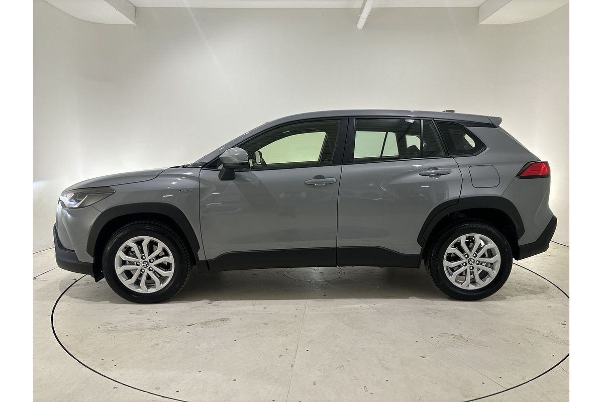 2024 Toyota Corolla Cross GX MXGH10R