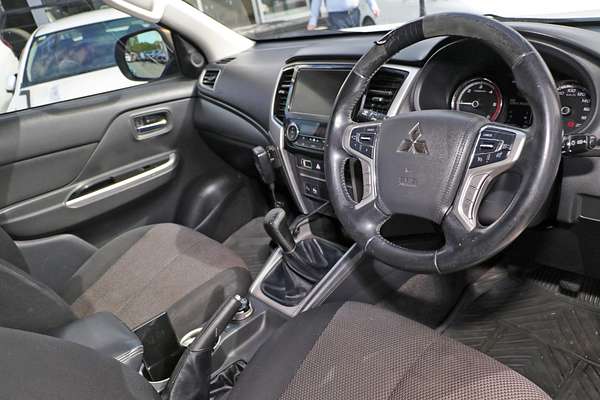 2020 Mitsubishi Triton GLS MR 4X4