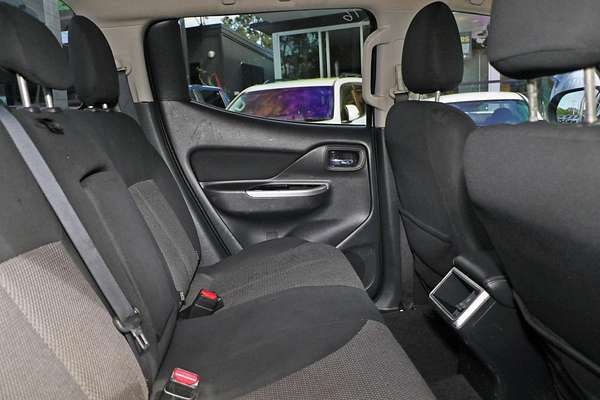 2020 Mitsubishi Triton GLS MR 4X4