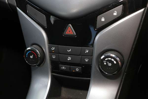 2012 Holden Cruze CDX JH Series II