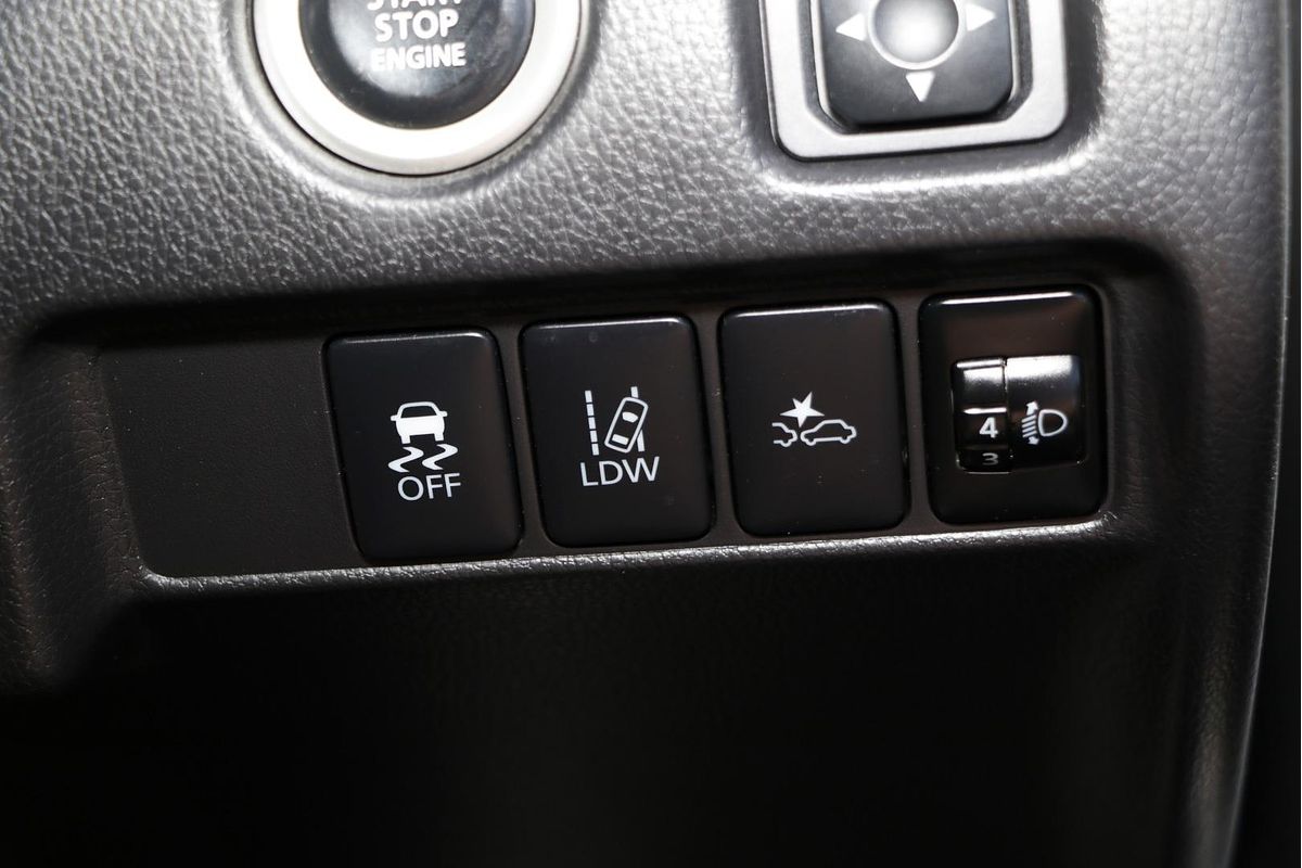 2020 Mitsubishi Triton GLS MR 4X4