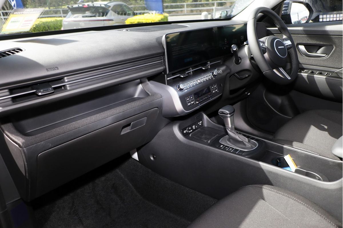 2025 Hyundai Kona  SX2.V3