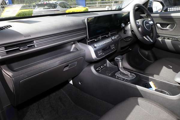 2025 Hyundai Kona  SX2.V3