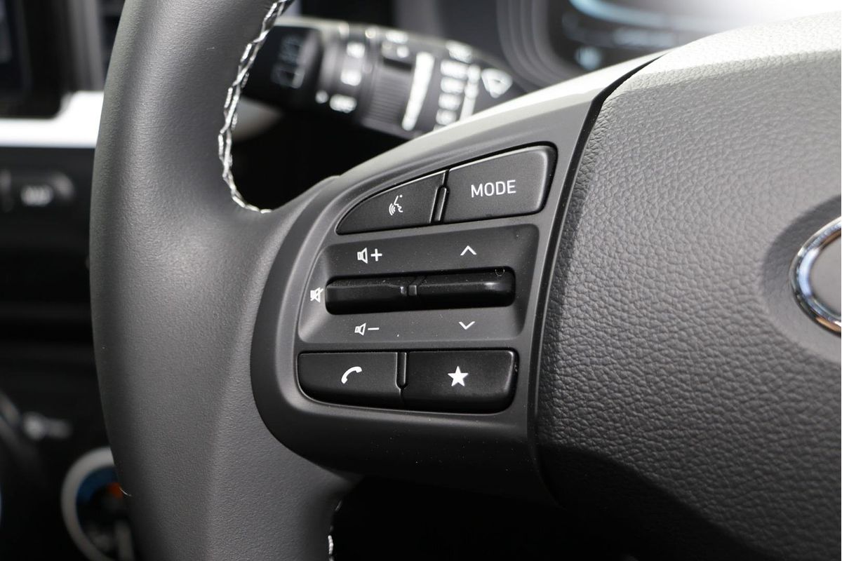 2025 Hyundai Venue Elite QX.V5