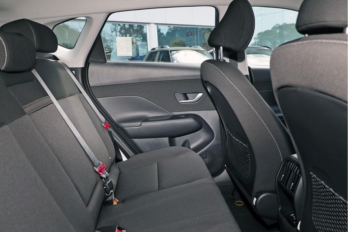 2025 Hyundai Kona  SX2.V3
