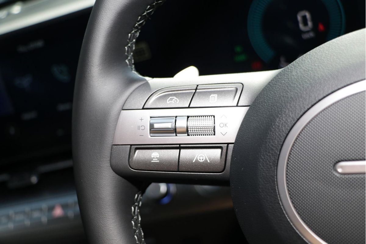 2025 Hyundai Kona Hybrid Elite SX2.V3