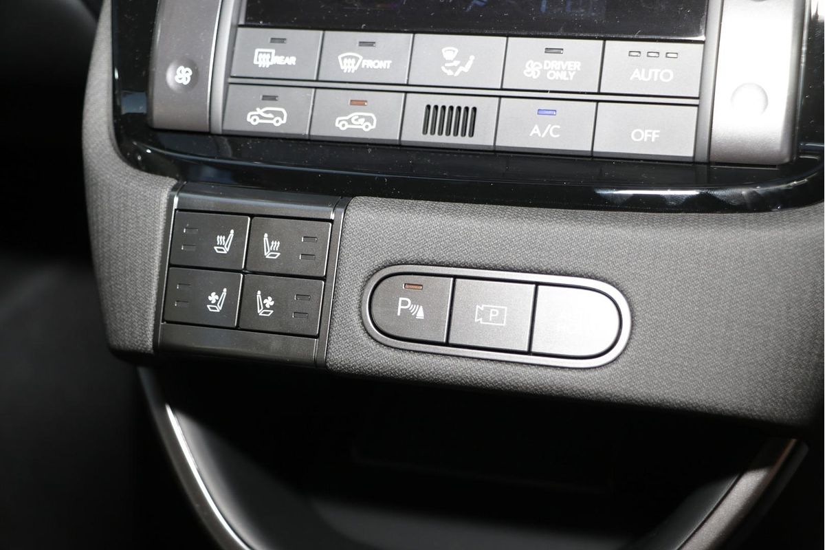 2025 Hyundai INSTER Cross AX.V1