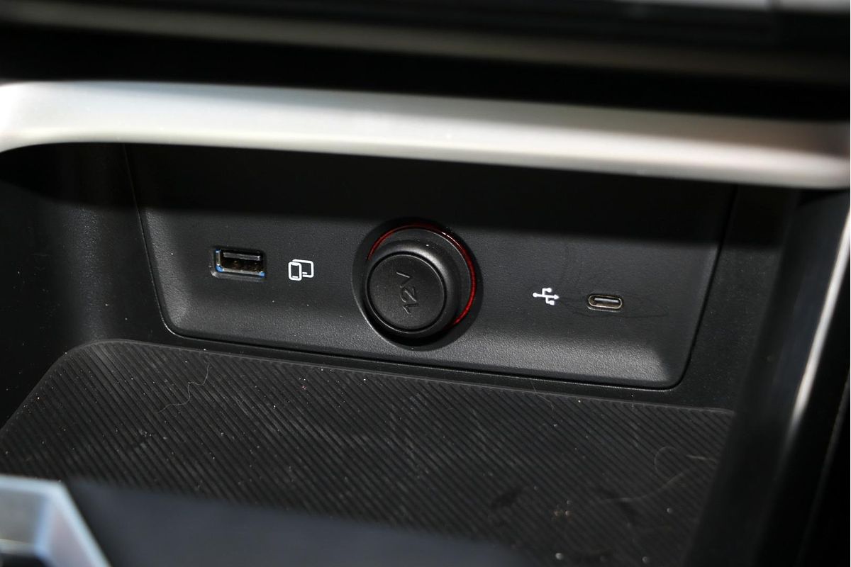 2025 MG ZS Essence Hybrid+ ZS32