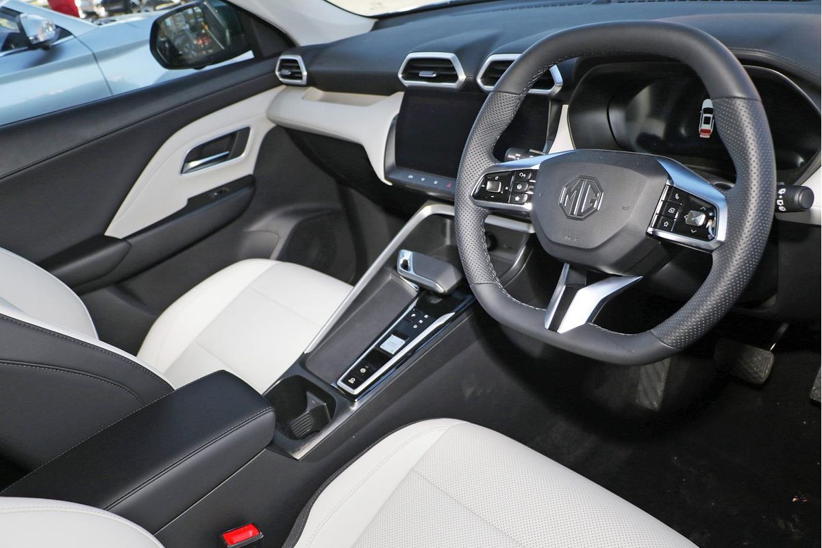 2025 MG ZS Essence Hybrid+ ZS32