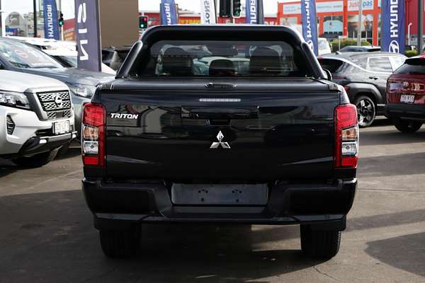 2021 Mitsubishi Triton GSR MR 4X4