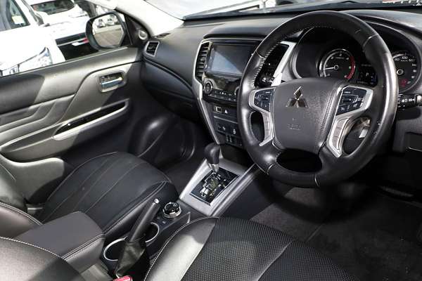 2021 Mitsubishi Triton GSR MR 4X4