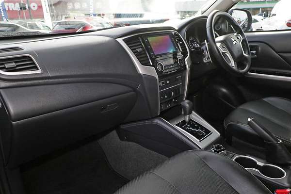 2021 Mitsubishi Triton GSR MR 4X4