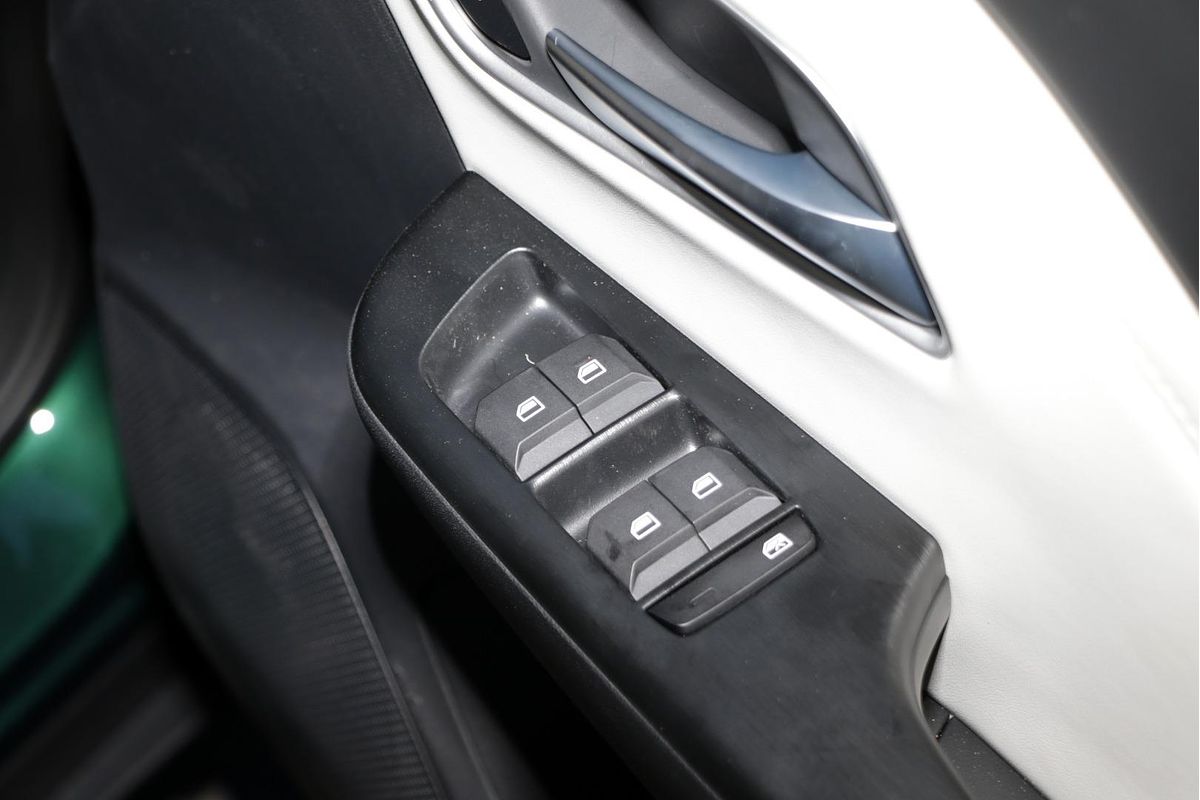2025 MG ZS Essence Hybrid+ ZS32