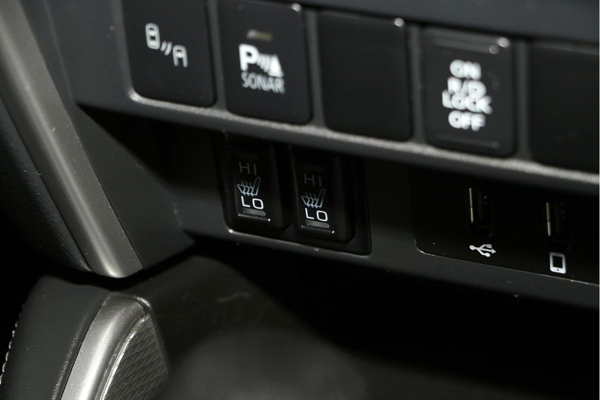 2021 Mitsubishi Triton GSR MR 4X4