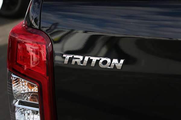 2021 Mitsubishi Triton GSR MR 4X4