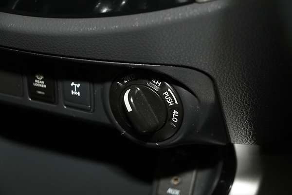 2018 Nissan Navara ST D23 Series 3 4X4