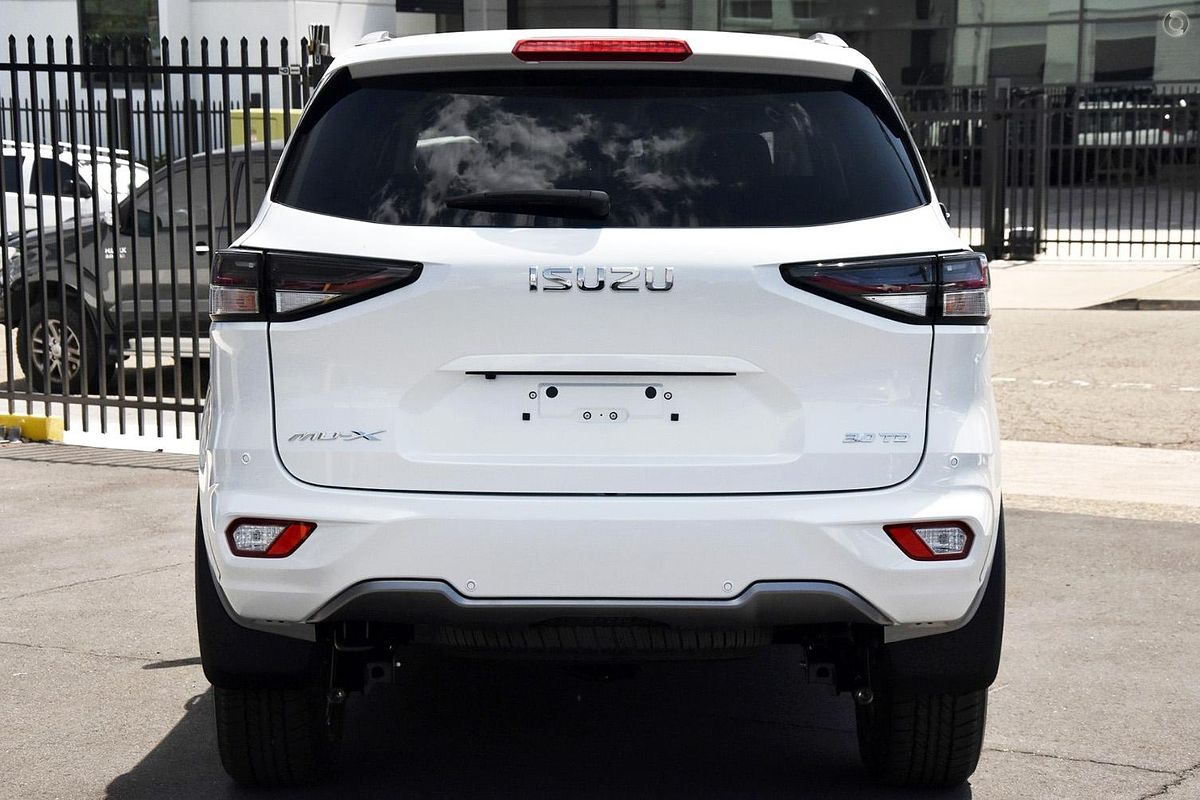 2022 Isuzu MU-X LS-U