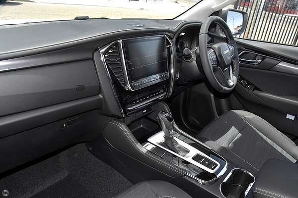 2022 Isuzu MU-X LS-U