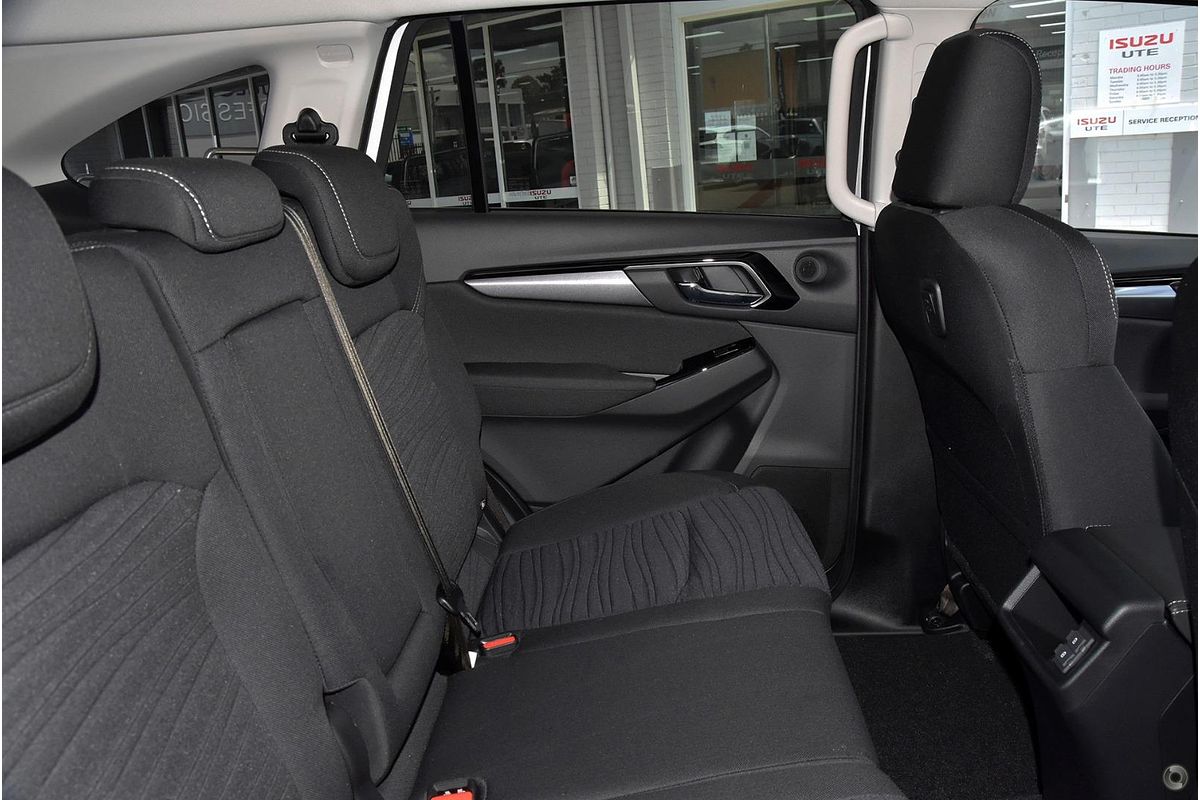 2022 Isuzu MU-X LS-U