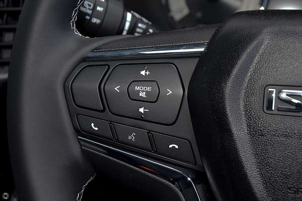 2022 Isuzu MU-X LS-U