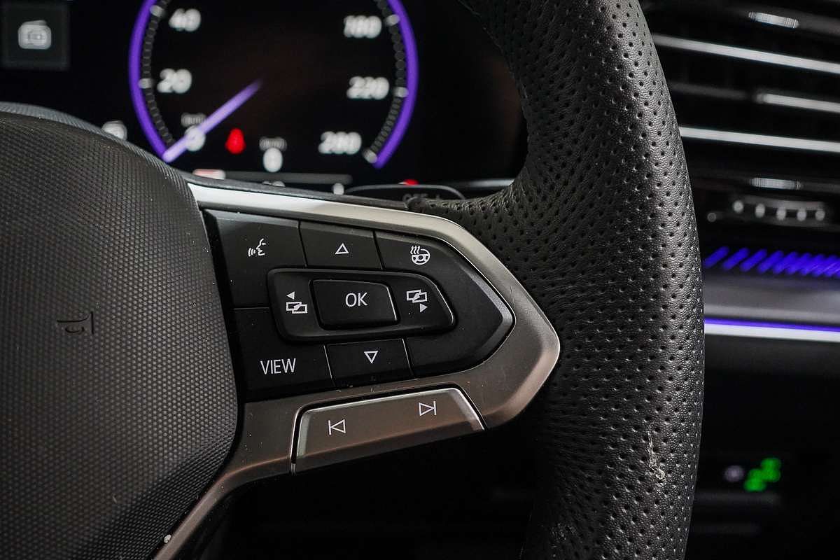 2024 Volkswagen Touareg R RC