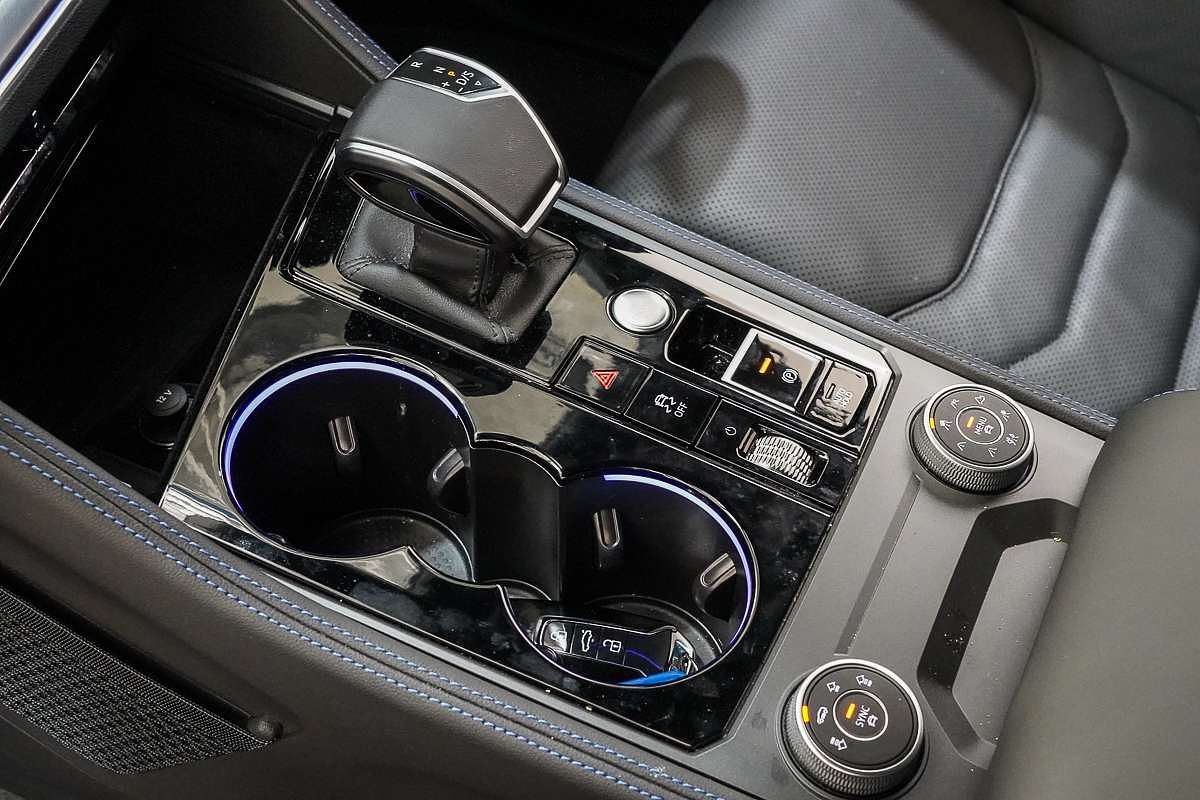 2024 Volkswagen Touareg R RC