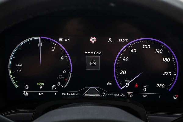 2024 Volkswagen Touareg R RC