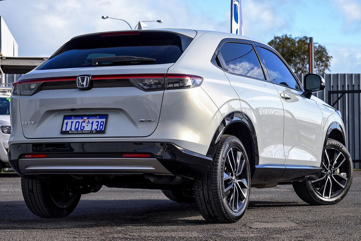 2024 Honda HR-V e:HEV L