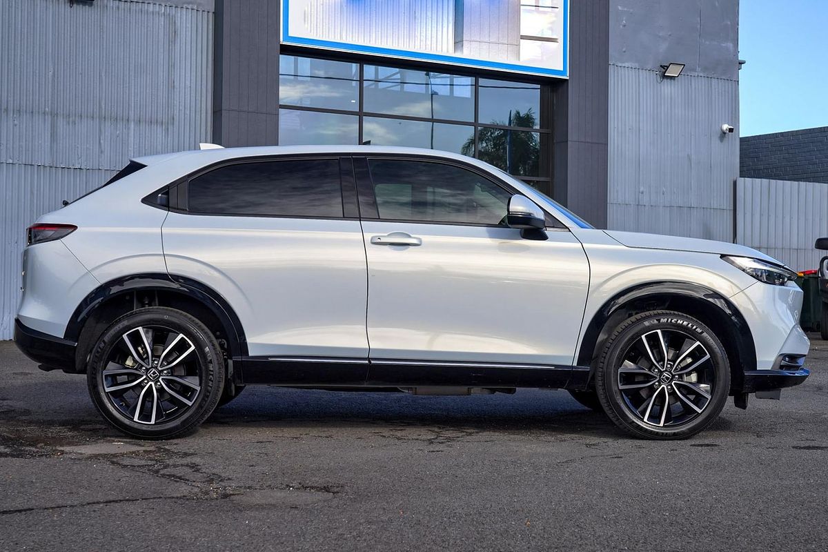 2024 Honda HR-V e:HEV L