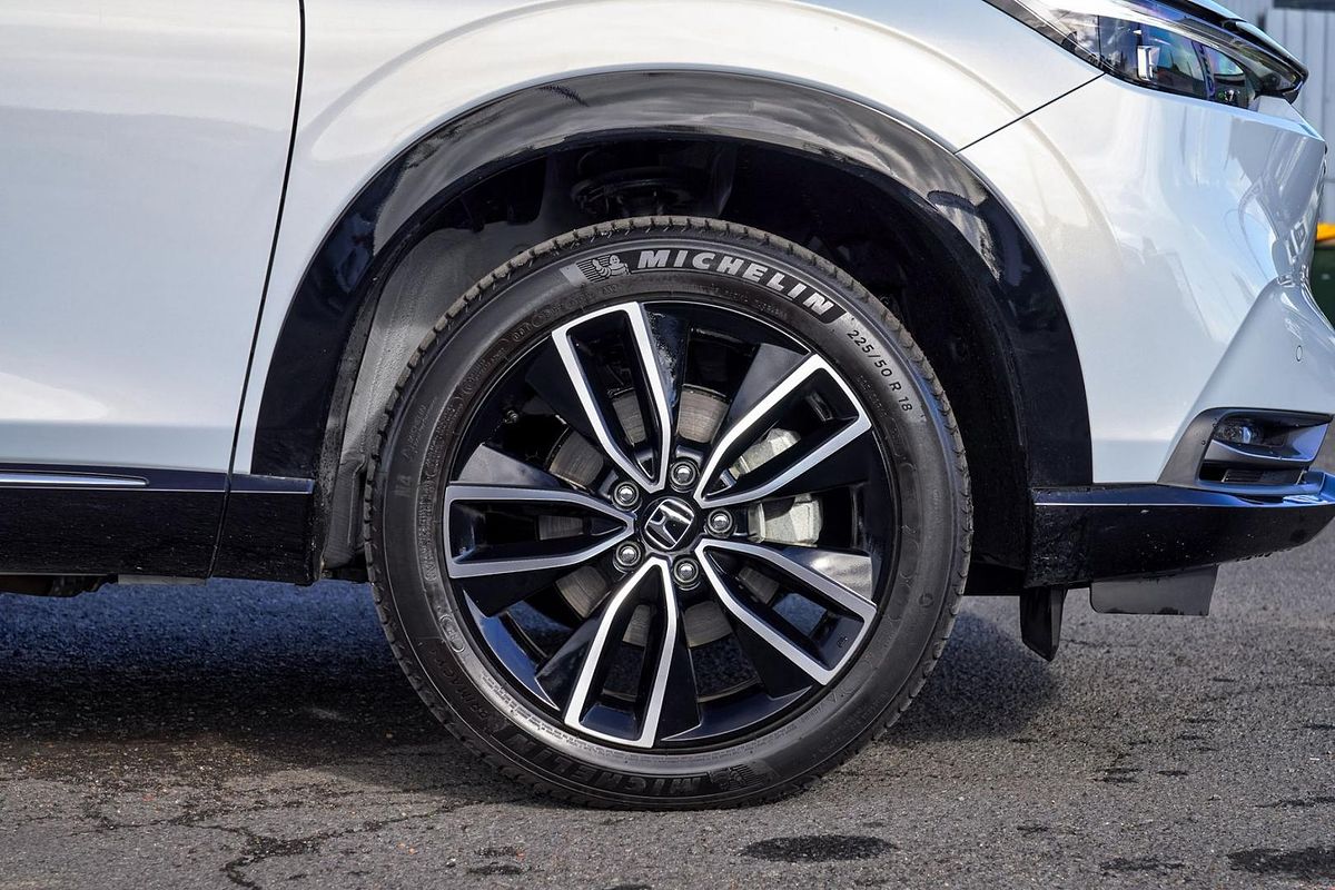 2024 Honda HR-V e:HEV L