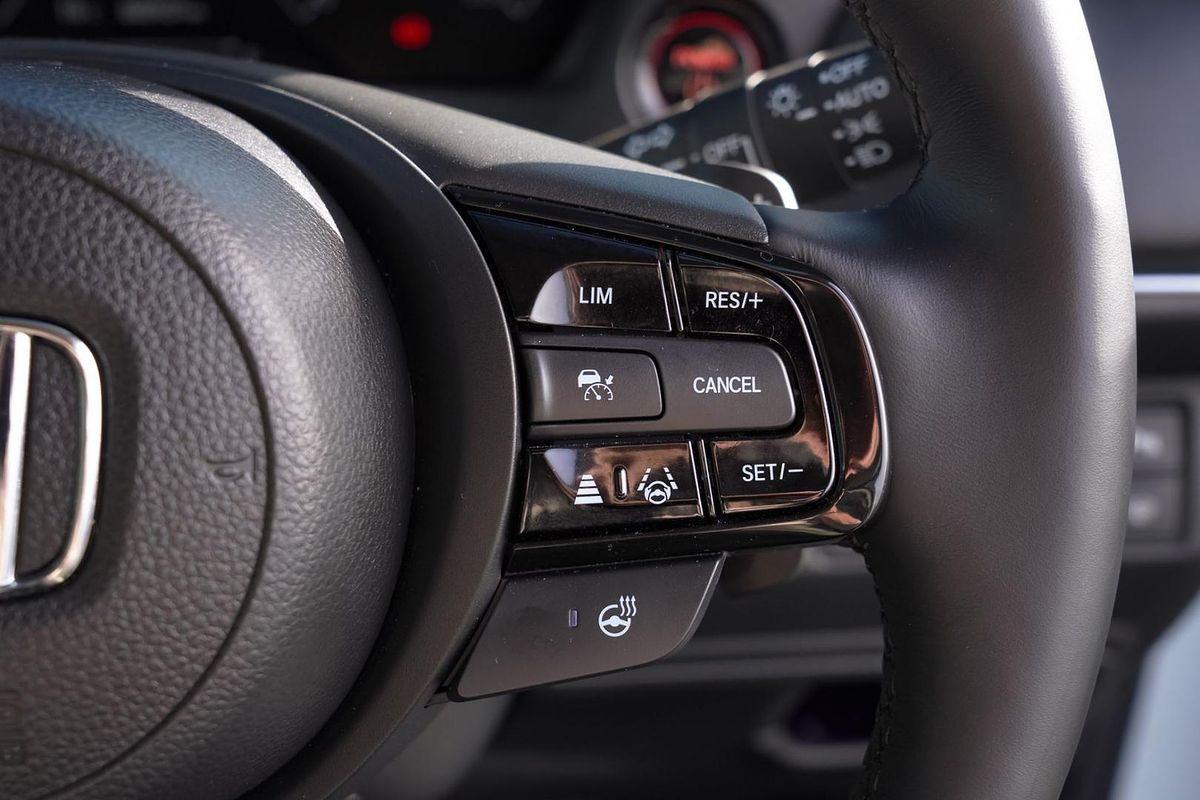 2024 Honda HR-V e:HEV L