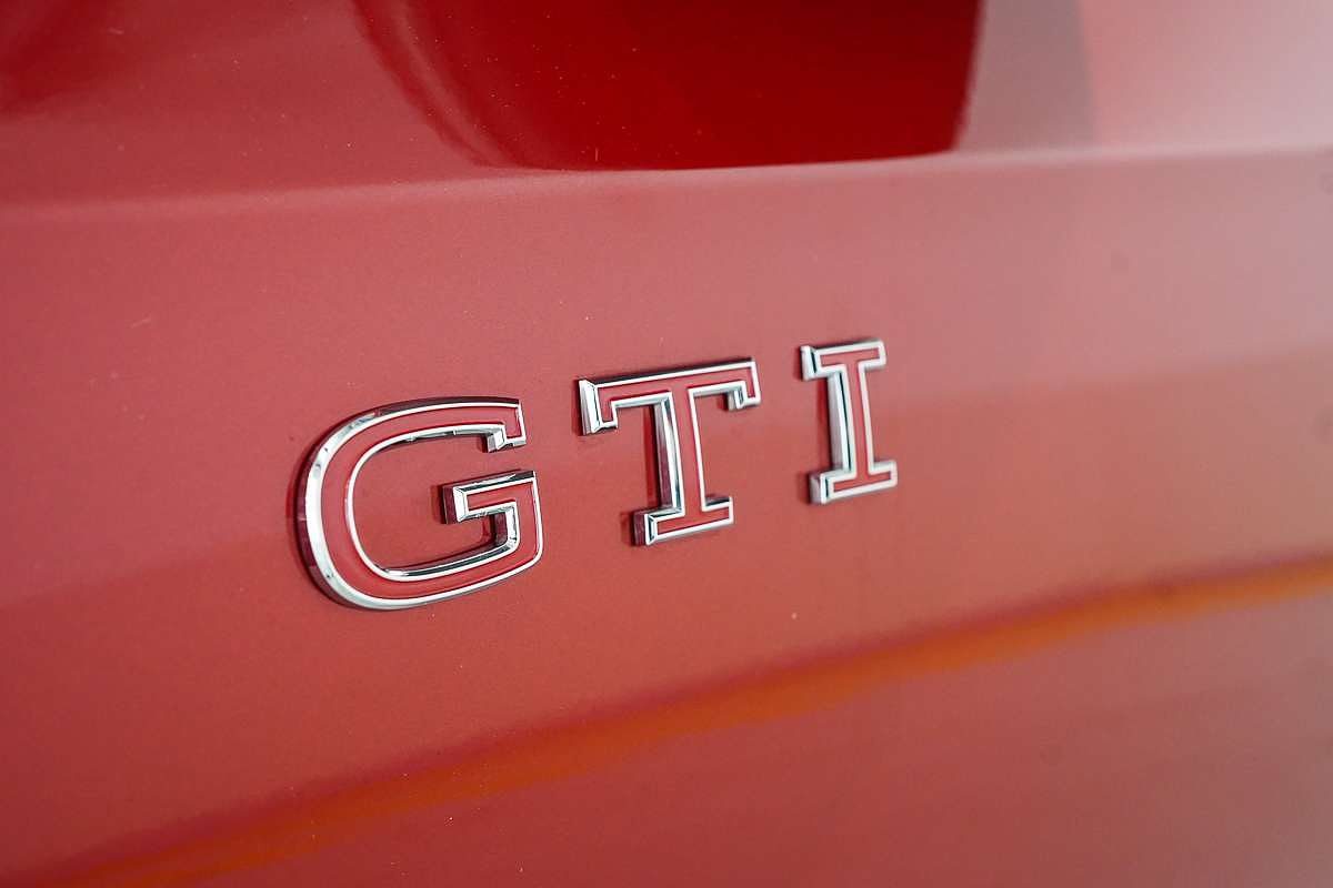 2025 Volkswagen Golf GTI 8.5